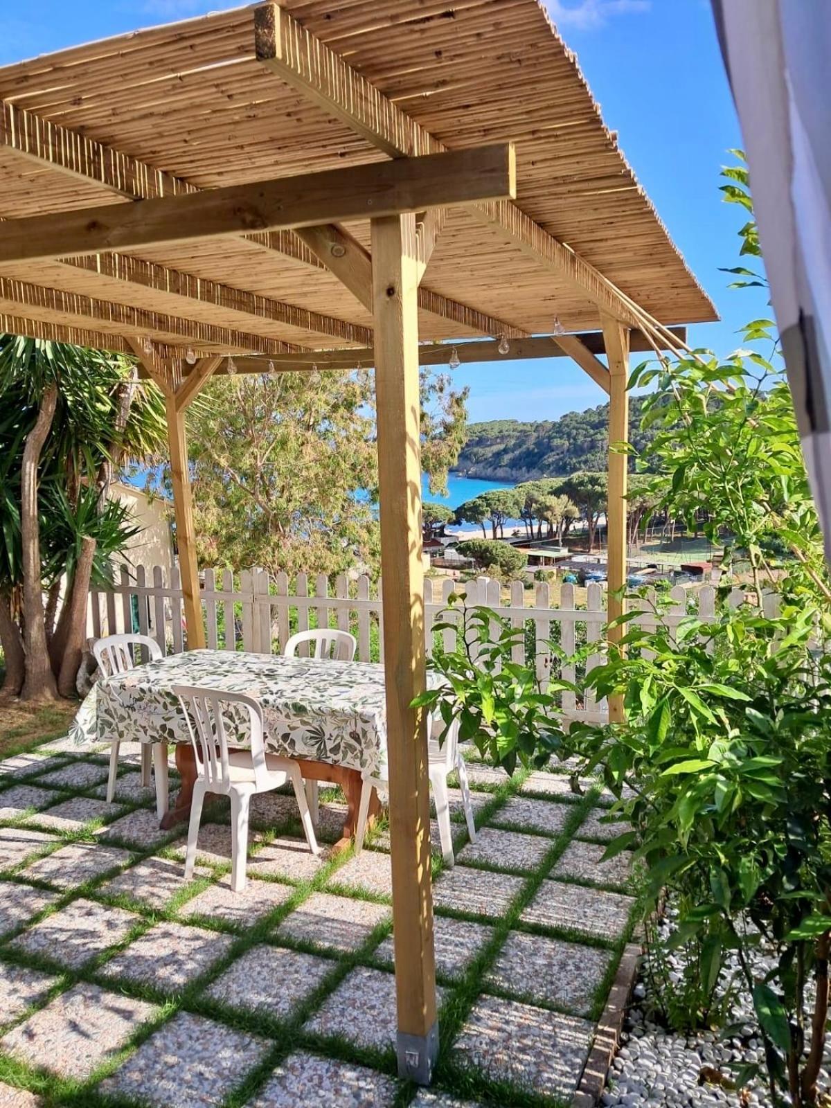 Case Vacanze Maestrale Fetovaia Exterior foto